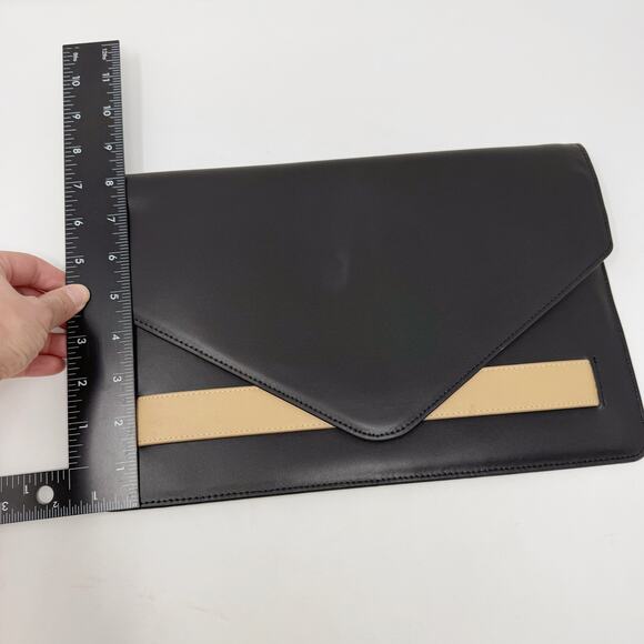 Mark And Graham Black Cream Leather Envelope Clutch Bag Purse Foldover 8" x 13" - Picture 8 of 9